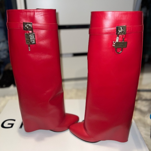 Authentic Givenchy Red Shark Lock Boots - Picture 2 of 5